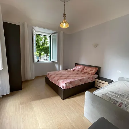 Casa Al Mare Apartment Savona Exterior photo